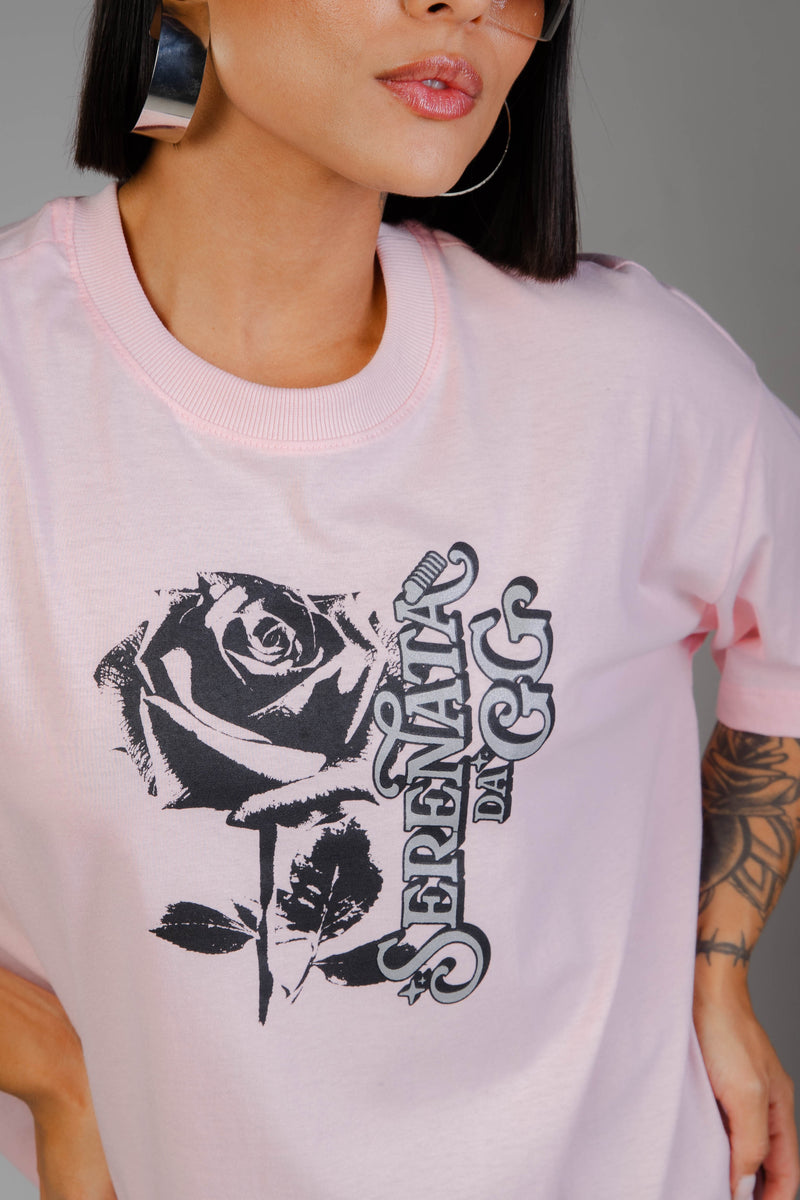 CAMISETA ROSA SERENATA DA GG